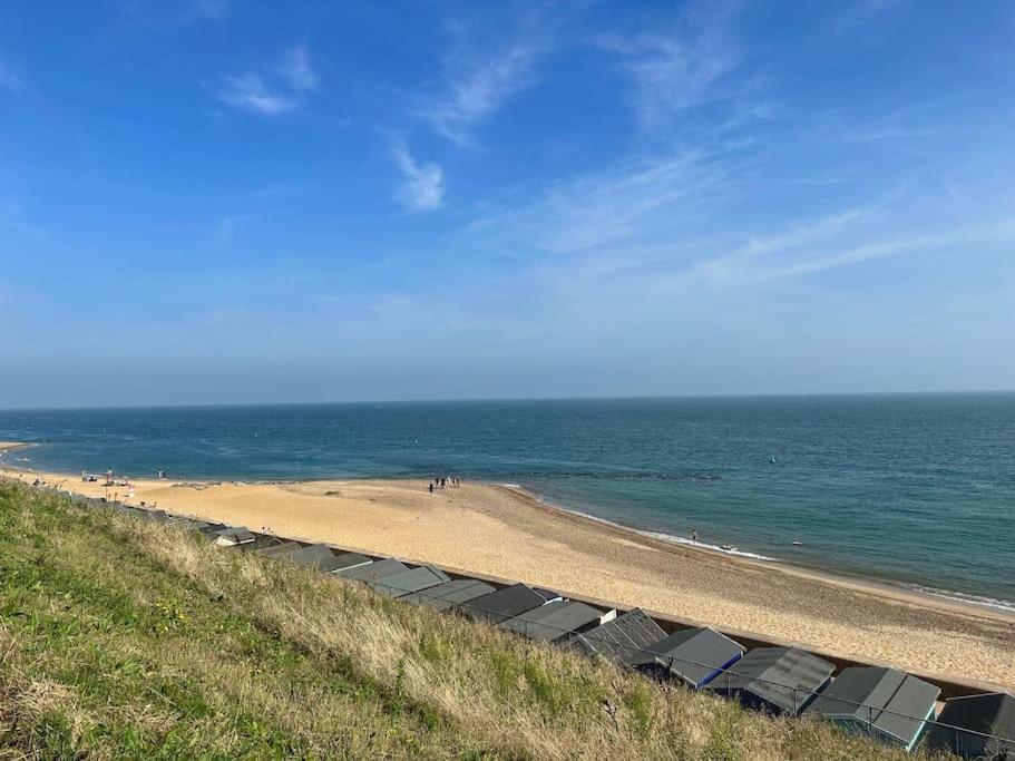 Holiday home By The Sea